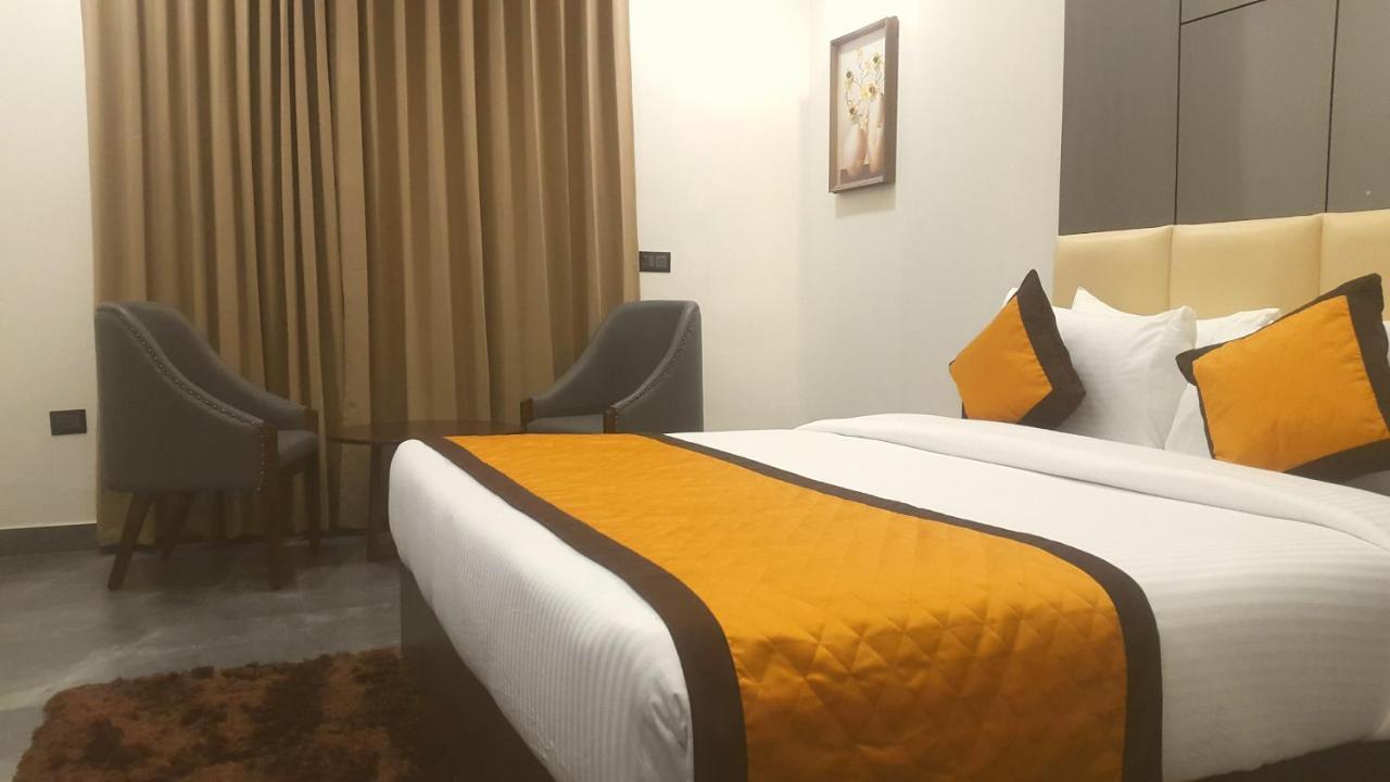 Hotel Aksh Inn Τζαϊπούρ Εξωτερικό φωτογραφία